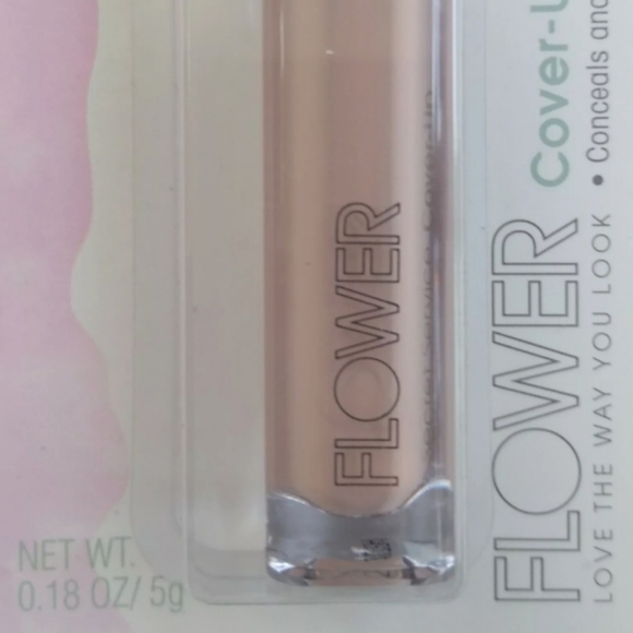 Flower Beauty Secret Service Cover-Up Concealer CU2 Drew Barrymore 0.18 Oz - Picture 5 of 9